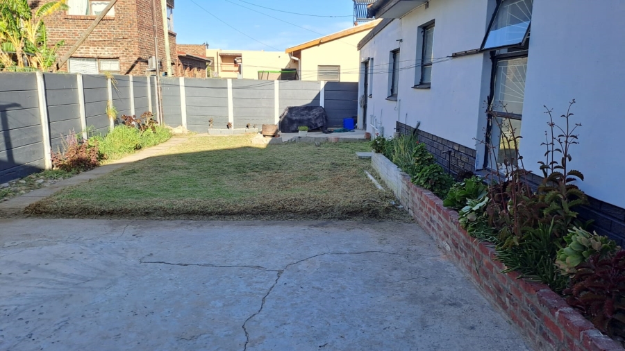 1 Bedroom Property for Sale in Johnson Park Western Cape